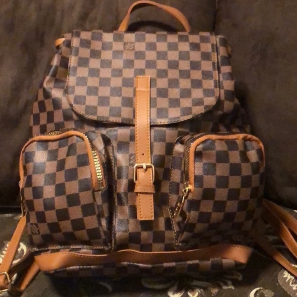 New without tag fashion backpack